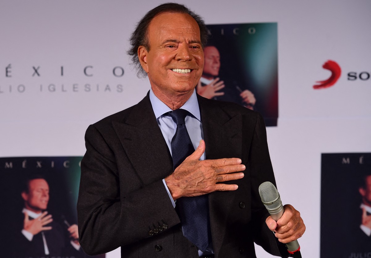 Julio Iglesias