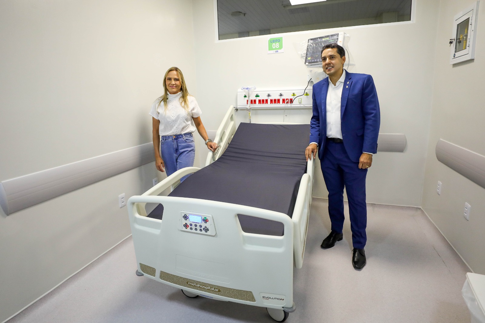 celina reinaugura uti hospital