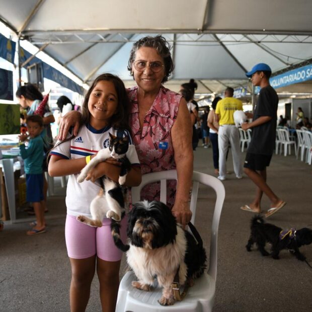 17.1. gdf mais perto do cidadão. foto jhonatan vieira sejus df maria aninha, neta e pet