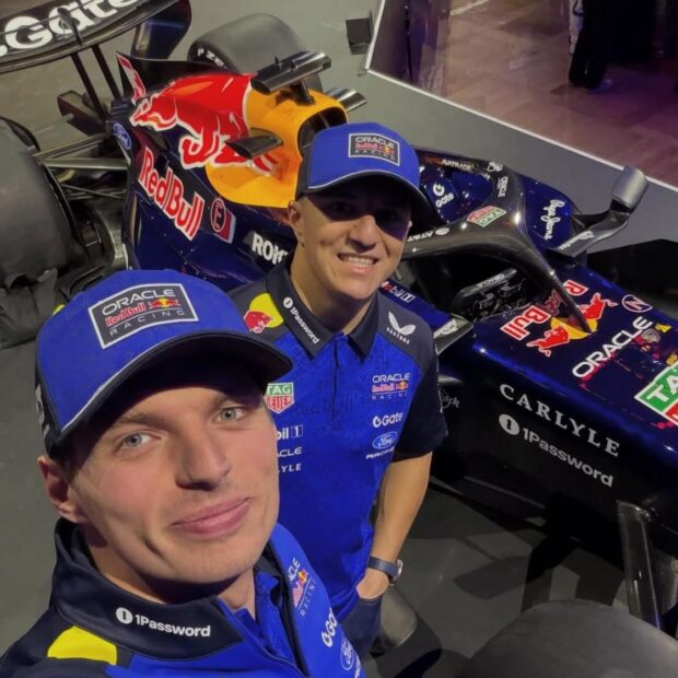 bc816408 ca2b 4f29 8b47 dcb4087b67b4