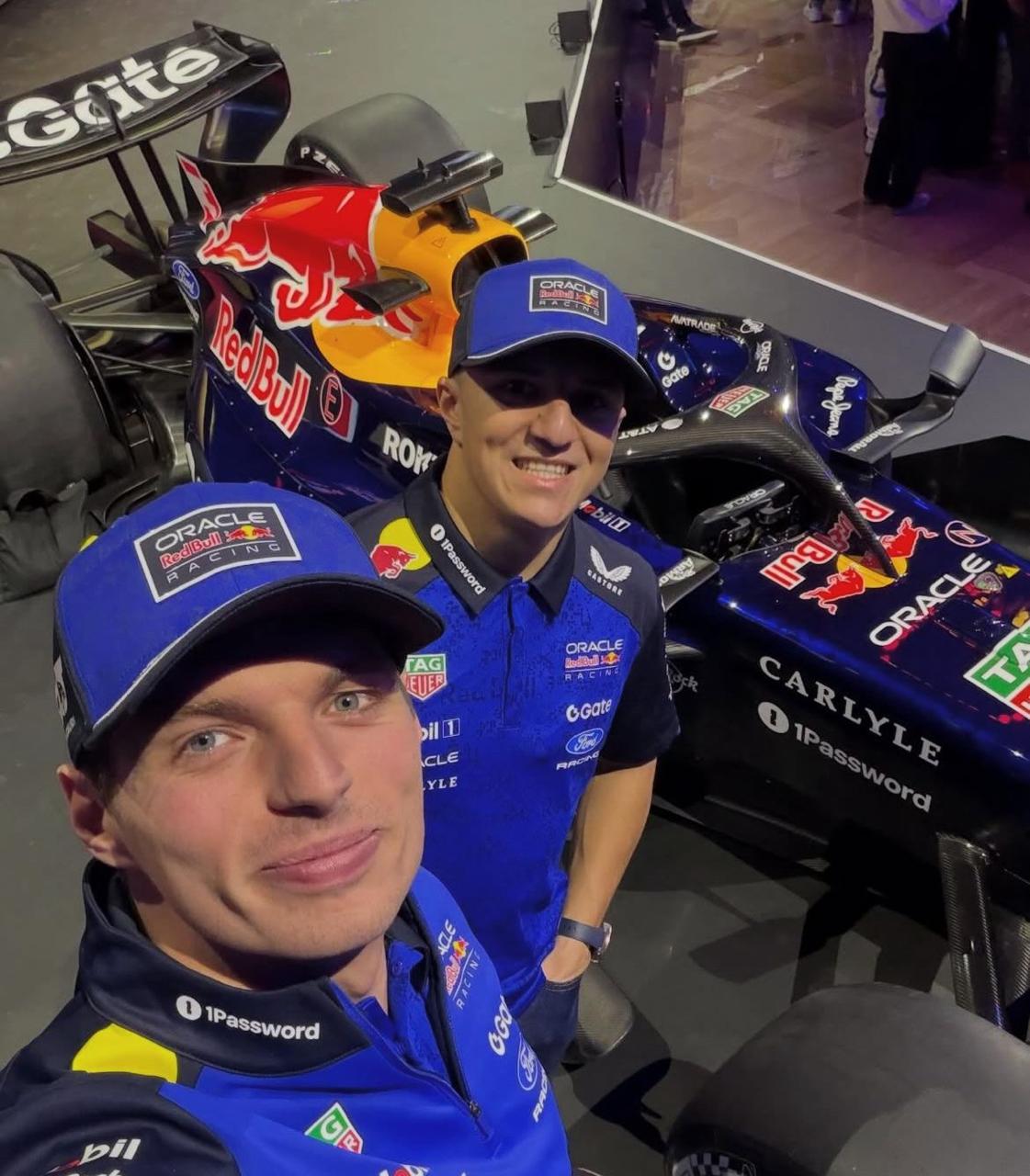 bc816408 ca2b 4f29 8b47 dcb4087b67b4