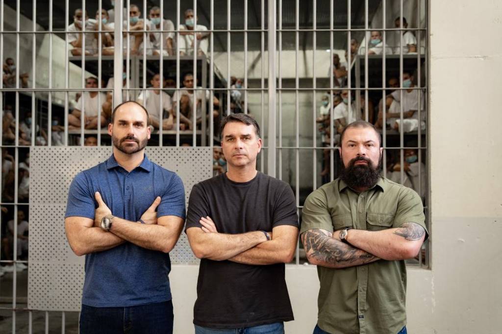 Direita brasileira vê El Salvador como inspirao ; romaria de políticos custou ao menos R$ 400 mil