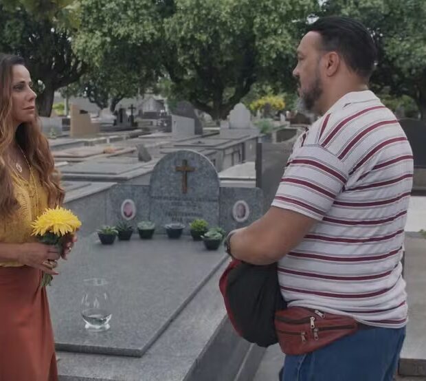 assets fotos 1283 chegou a hora consuelo aparece no ferro velho para ajudar misael c58c72d579b3 2