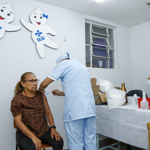 vacinação contra influenza. foto jhonatan cantarelle agência saúde df (1)