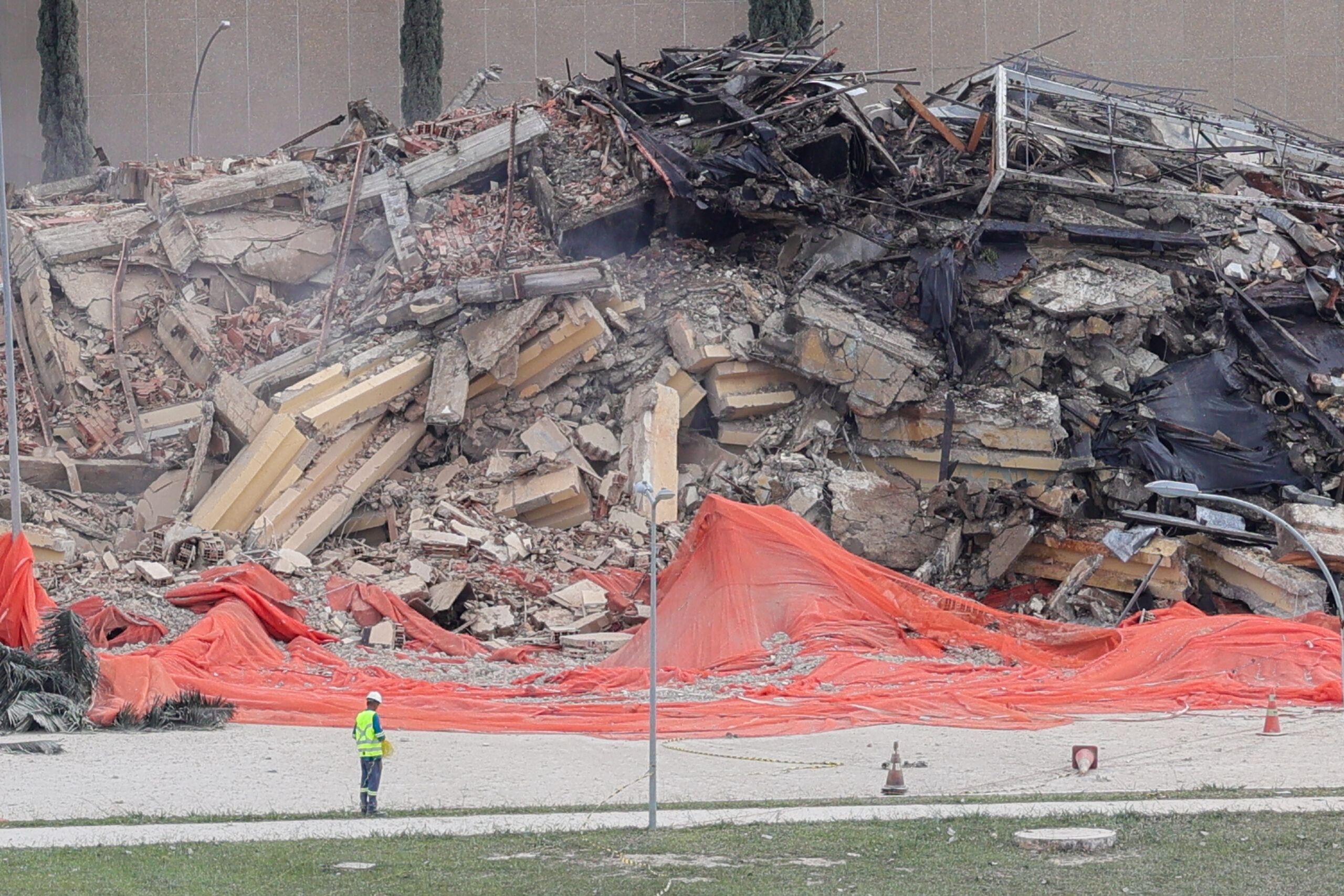 implosão torre palace