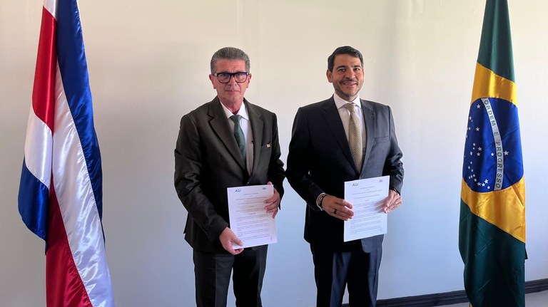 agu assina acordo com a procuradoria geral da costa rica
