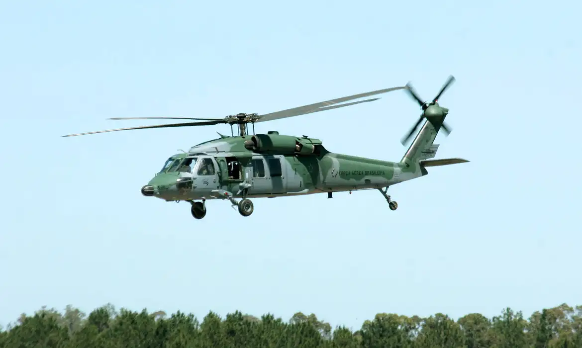 helicoptero black hawk 01