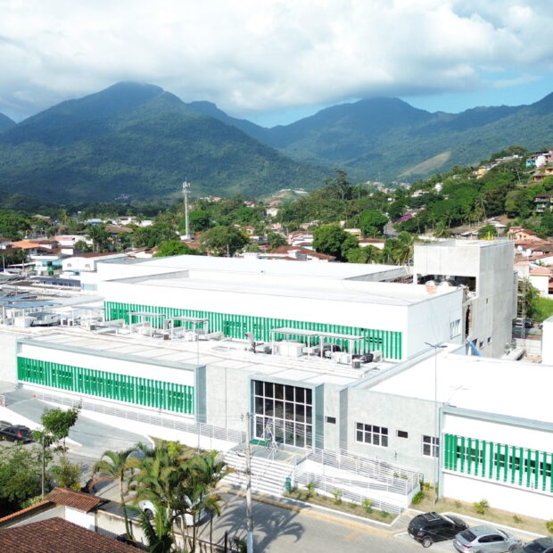 Ilhabela amplia maternidade e consolida posição entre os melhores sistemas de saúde pública do Brasil, reforçando o modelo humanizado e inovador de atendimento. Saiba como a cidade se destaca com investimentos em estrutura, tecnologia e gestão para garantir saúde de qualidade para a população.