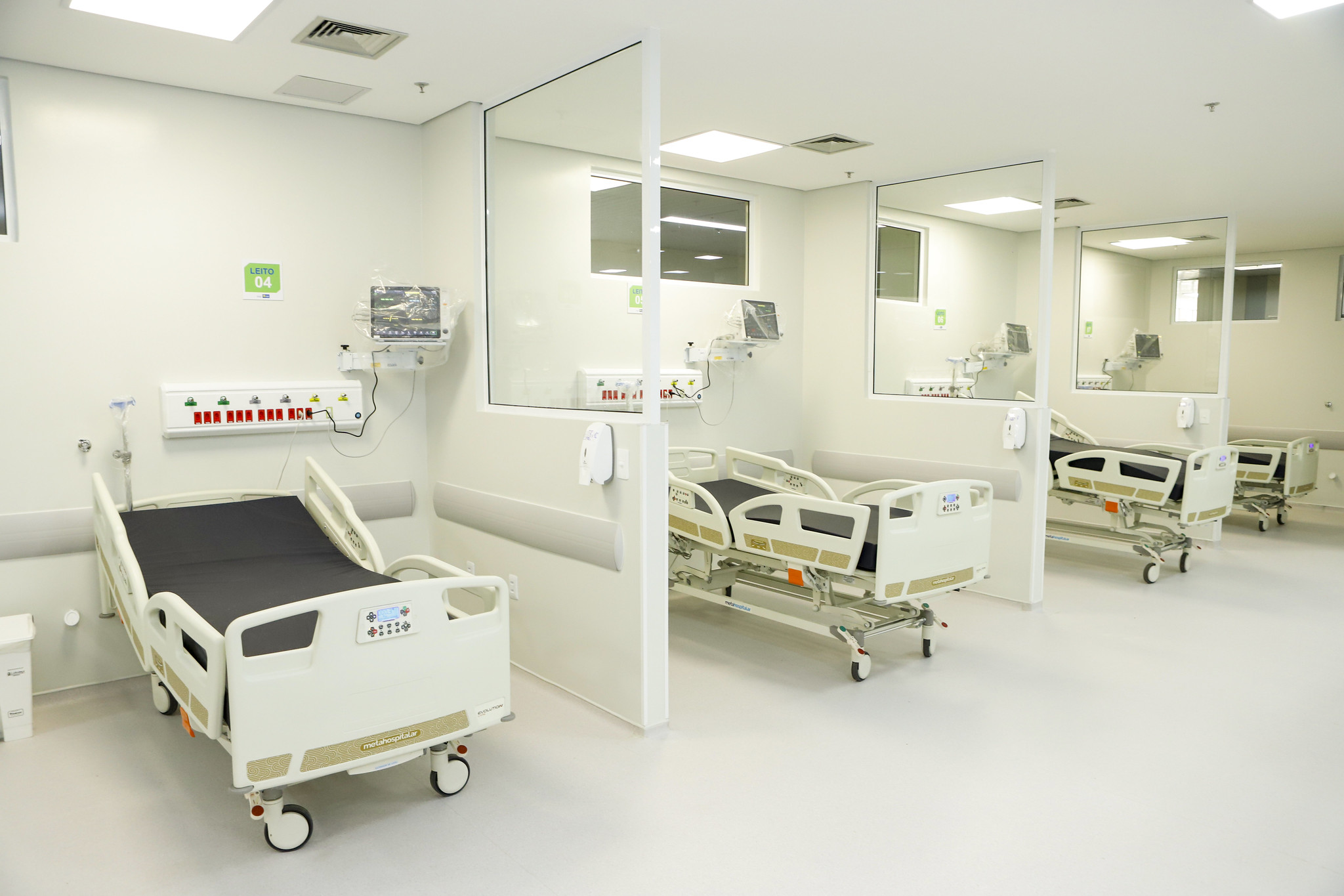 4.2. foto uti jhonatan cantarelle 01 leito hospital