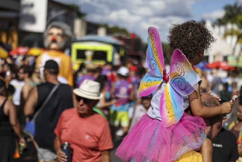 20260204213056 l marchinhas