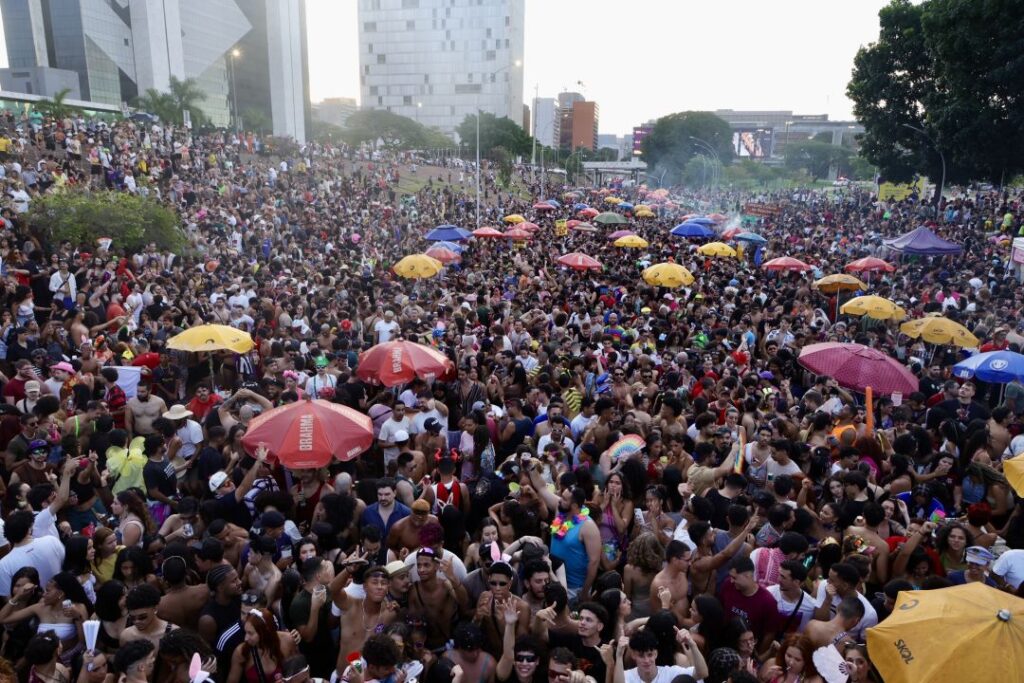 20260127092556 l blocodoamor2025