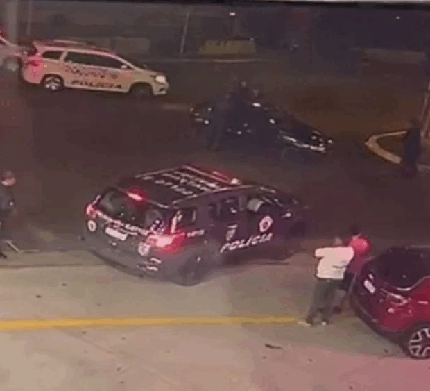 homem é baleado em briga de trânsito sp