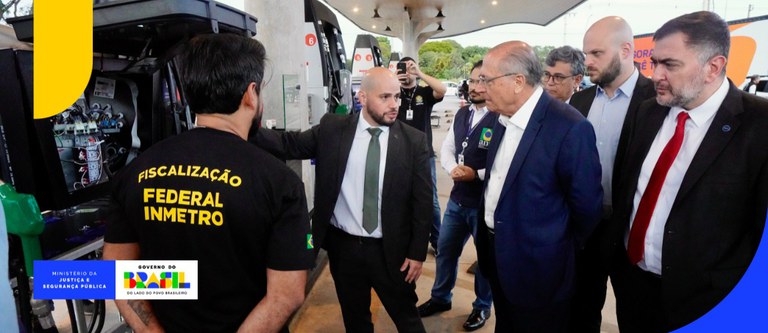 Operação do Inmetro combate fraudes em bombas de combustível com apoio da Senacon