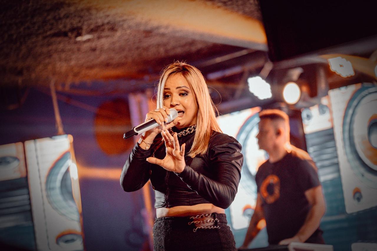 Luana Vanessa fescal