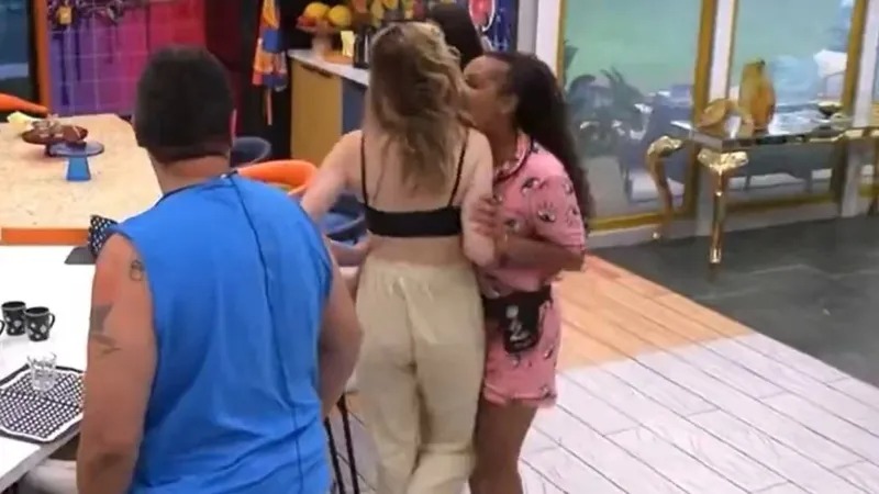 sol avancou em ana paula renault 92355 800x450