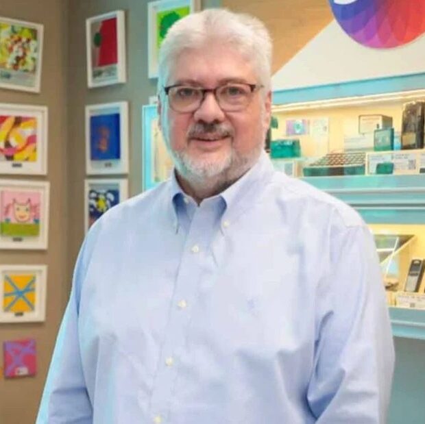 leon abravanel recontratado foto sbt fixed large