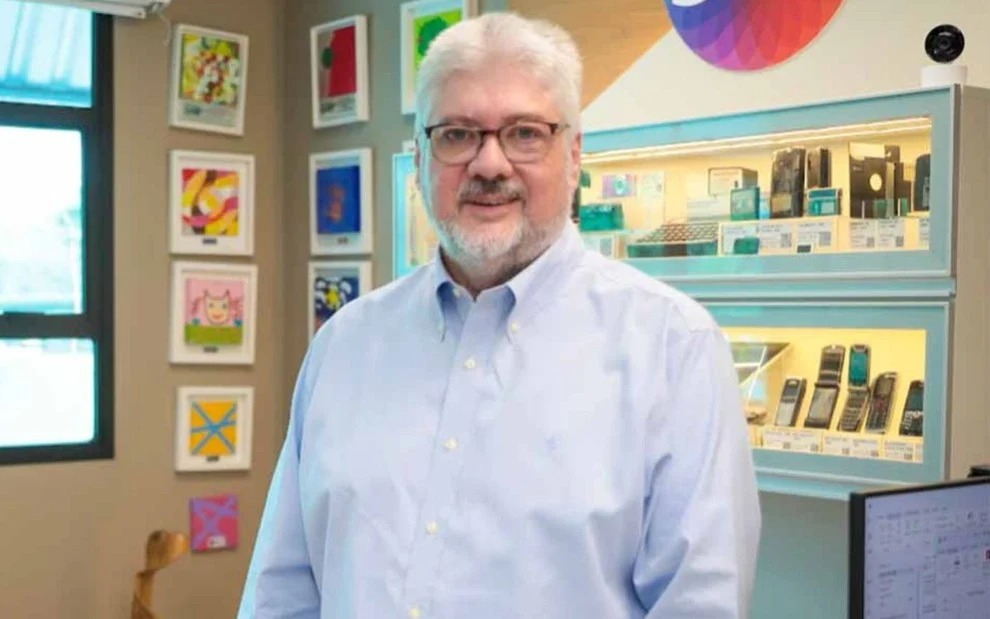 leon abravanel recontratado foto sbt fixed large