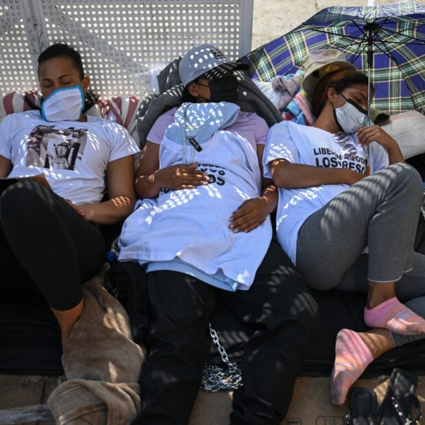 venezuela us conflict prisioners protest