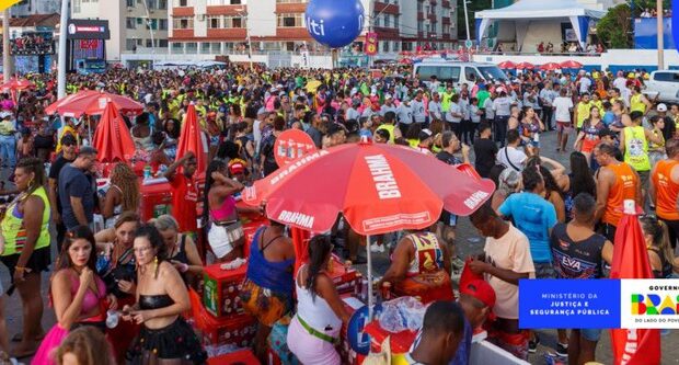 senacon orienta sobre capacidade máxima em estabelecimentos comerciais e de serviços