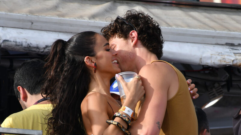 bruna marquezine shawn mendes brazil news 800x450
