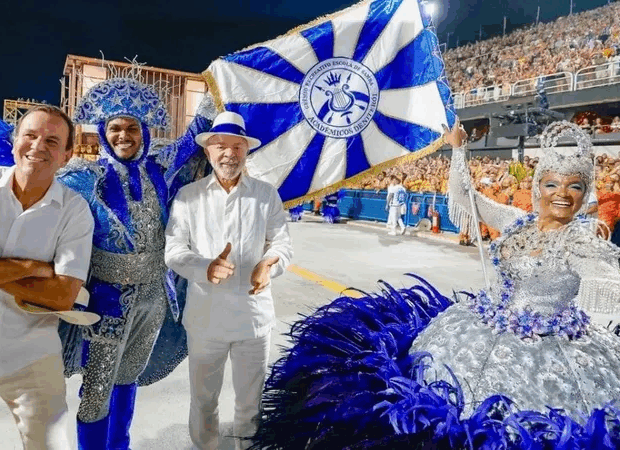 lula na marques de sapucai