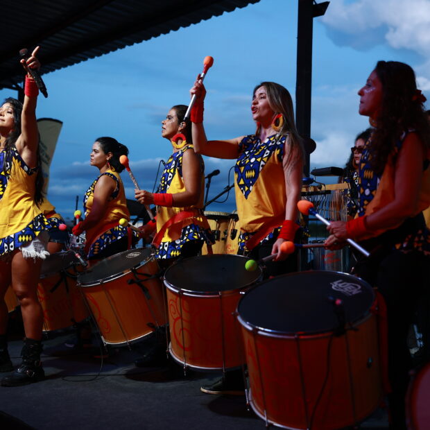 bloco maria vai casoutras