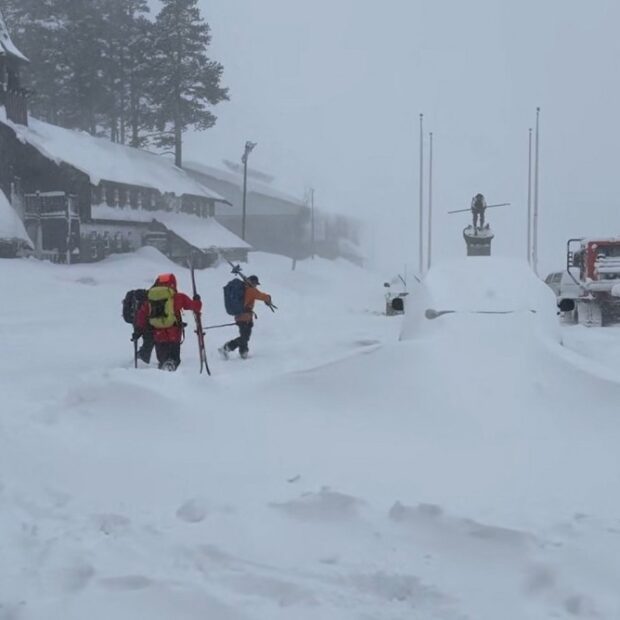 ten skiers missing in california avalanche