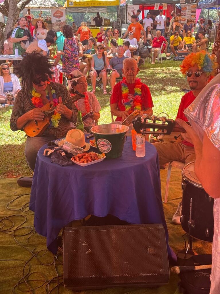 alô família choro no eixo!!! gratidão imensa a todas e todos que chegaram junto e fizeram o chor (2)