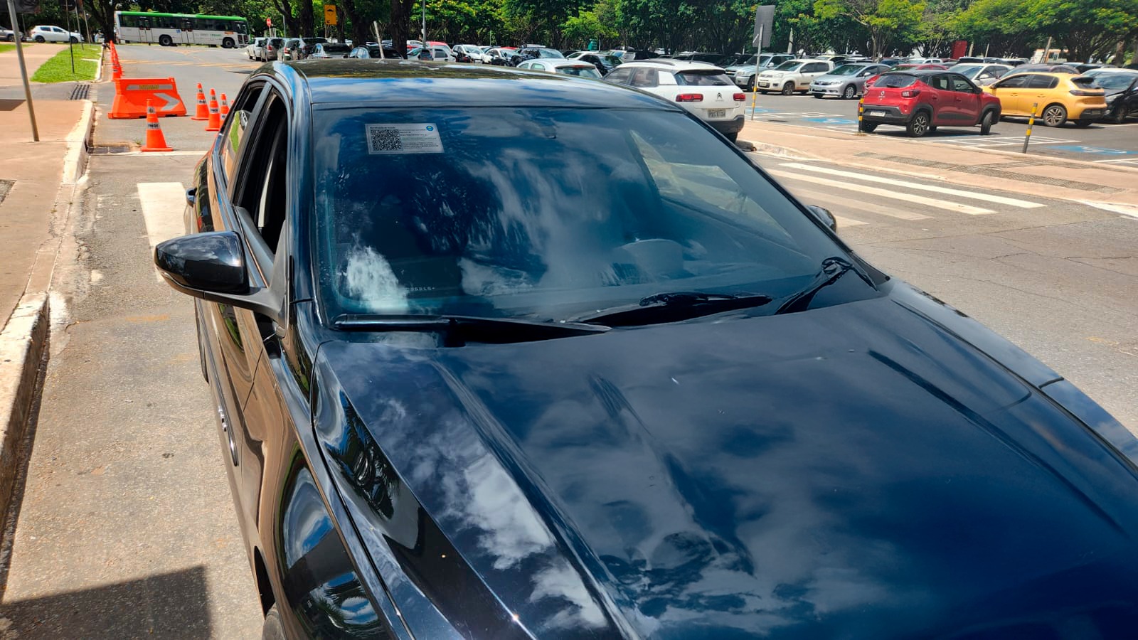 prazo para instalar qr code em carros de aplicativo termina nesta segunda (23)