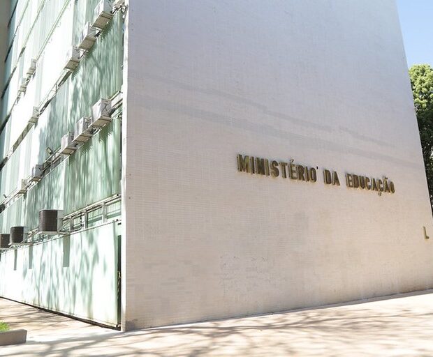 8b788194 47f0 42d7 8cb8 ab439671fa90