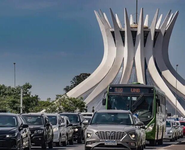 financiamento de veículos no df cresce 5,3% créditos rafa neddermeyer agência brasil