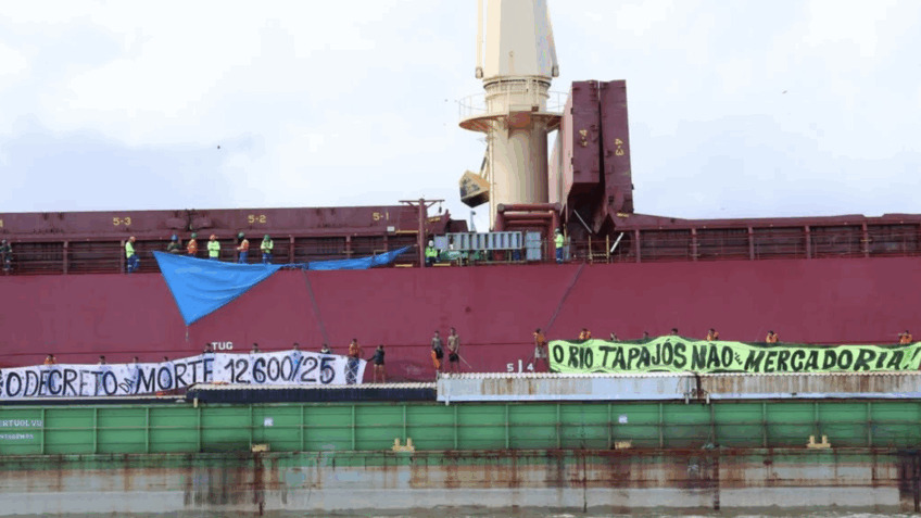 indigenas ocupam embarcacao da cargill no para