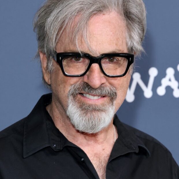lRobert Carradine