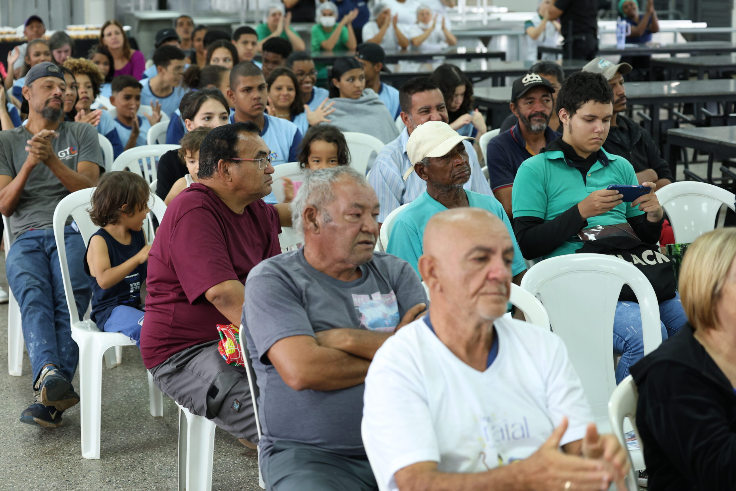 Audiências públicas em restaurantes comunitários do DF ouvem população |  Jornal de Brasília
