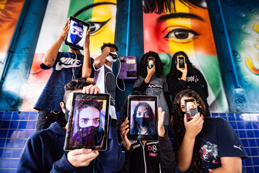 escola em casa zelu mercurio 1214