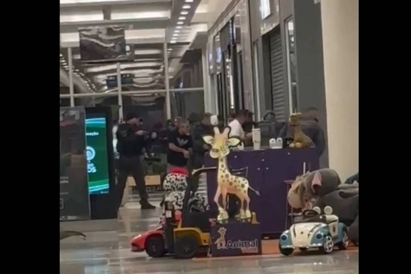 vendedora morta a facadas em shopping