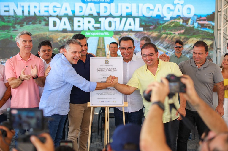 e82373f0 5d21 4814 9c1c 781df98673ff