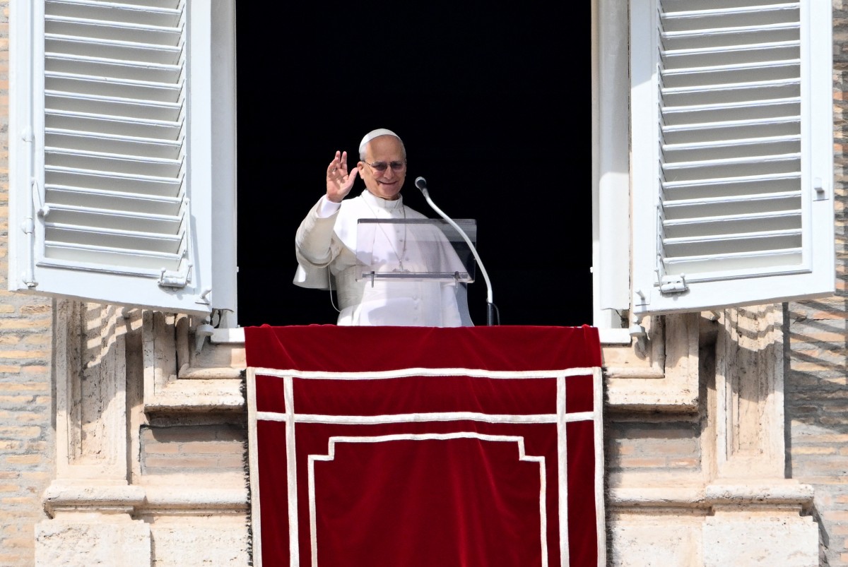vatican pope angelus