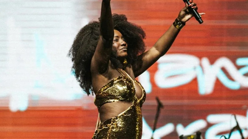 adriana araujo sambista