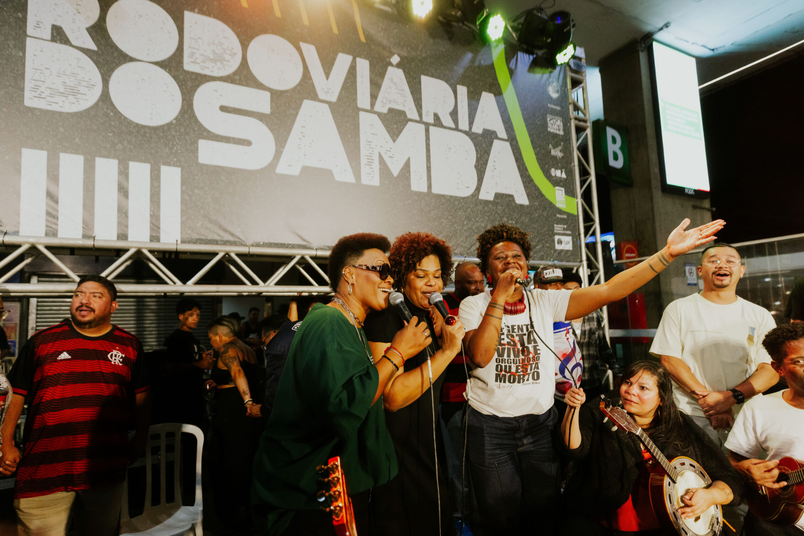 2025.12.18 rodoviária do samba internet fotos thaís mallon (504)