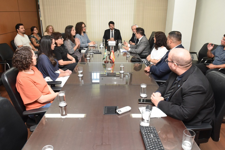 4b0fba9e d28c 4b5f a8c7 6043b65b9ffc