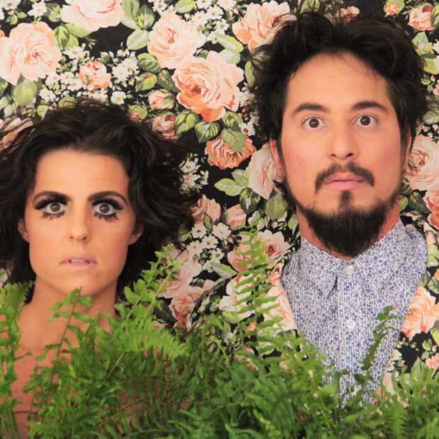 02 foto principal nos ou ninguem podia ouvir os olhos dela foto por leandro alves