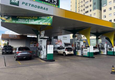 guerra no oriente médio começa a impactar preço dos combustíveis no df créditos daniel xavier jornal de brasília