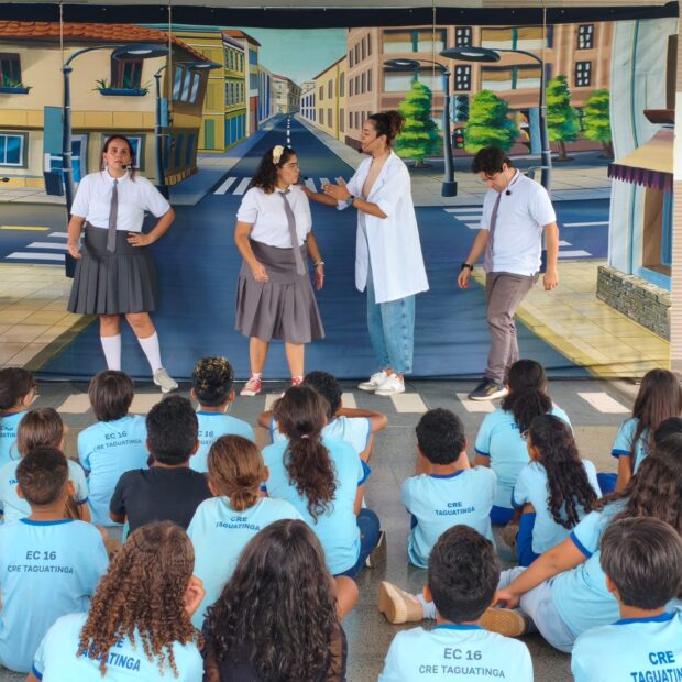 teatro nas escolas 2 (1)
