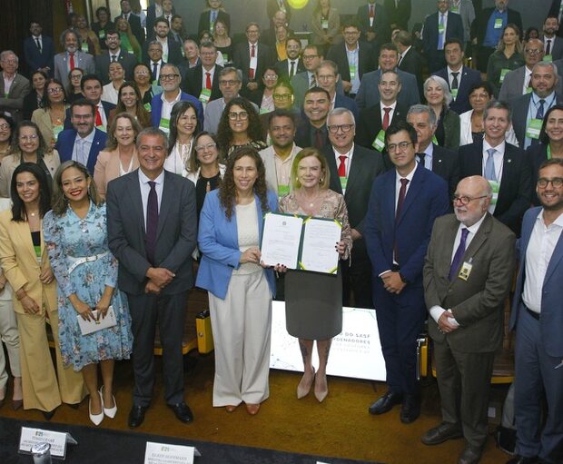 a23168e8 4cdd 4b3b 918a d4abb8bfdd68