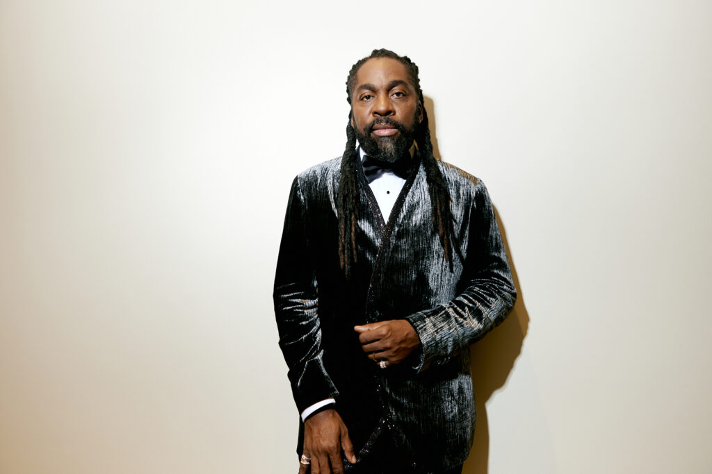 lázaro ramos veste relógios e joias bvlgari 3