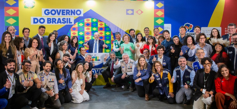 903a9b81 6193 4422 87ed d31a015a2258