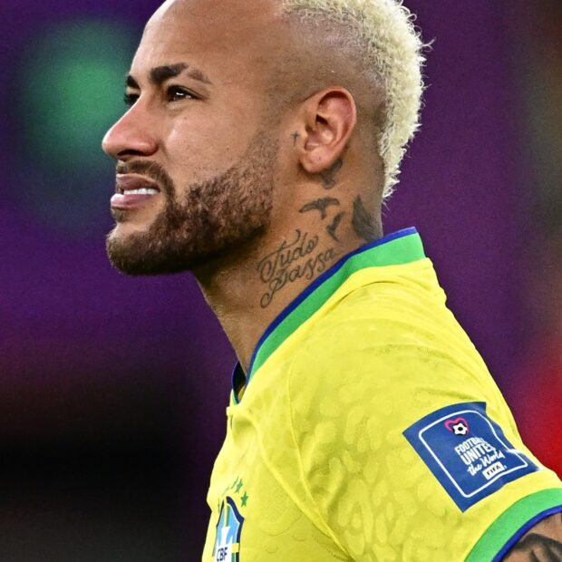 neymar durante a decisao por penaltis entre brasil x croacia pelas quartas de final da copa do mundo do qatar 1670625187400 v2 3x4