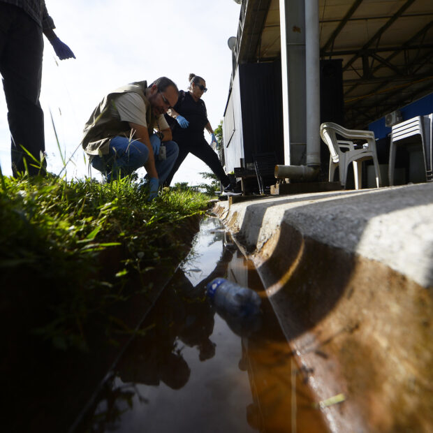 18032026 ação conjunta da divisa e dival no centro de apoio aos taxistas no aeroporto fotos matheus oliveira agência saúde df (1)
