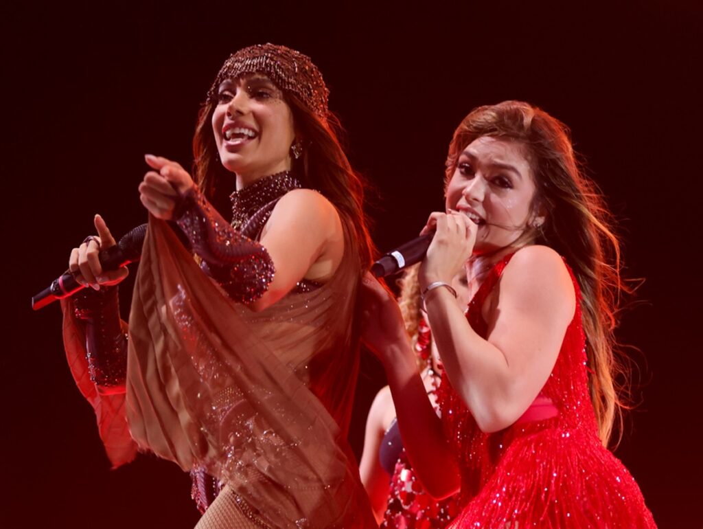 melody canta com anitta ensaios fortaleza sempre aprendi tudo voce